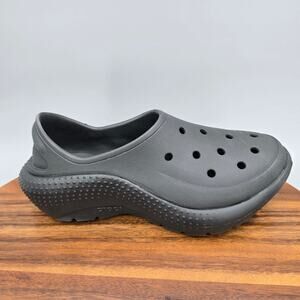 Crocs Classic Sneaker Shoes Womens 7 Black Comfort Slip On Casual Clogs
